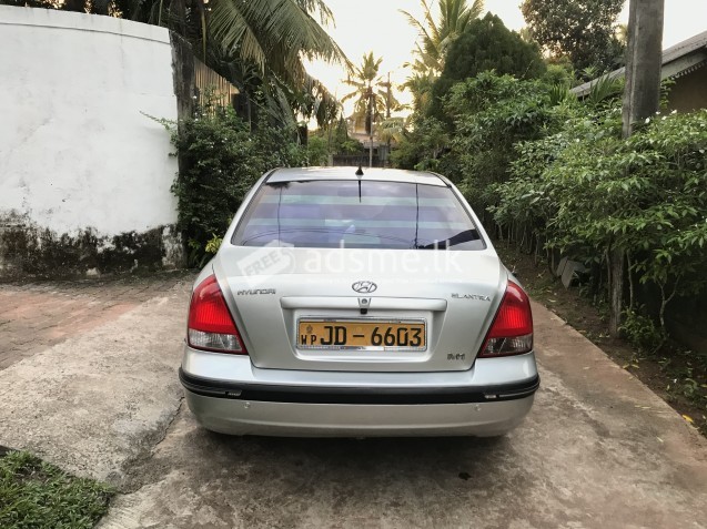 Hyundai Elantra 2000 (Used)
