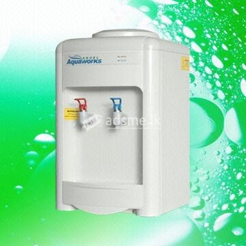 Water dispenser hot and cold