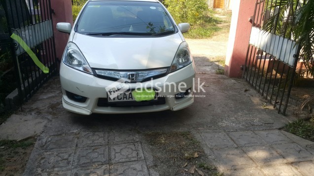 Honda Fit Shuttle 2013 (Used)
