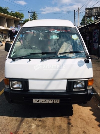 Nissan Vanette DX 1990