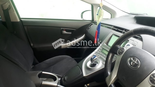 Toyota Prius 2013 (Used)