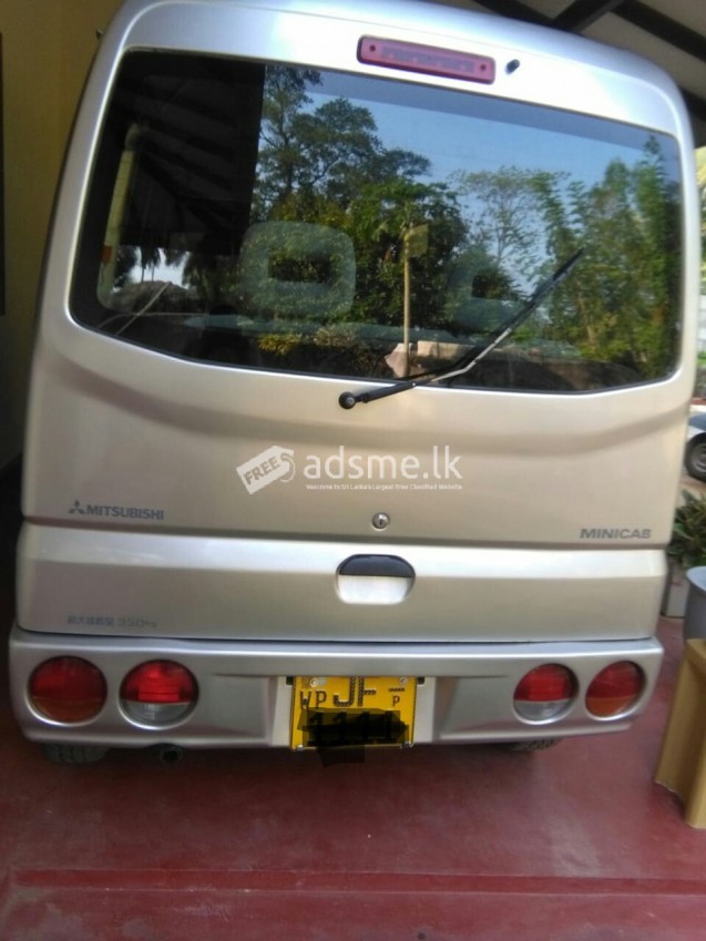 Mitsubishi Mini Cab 2000