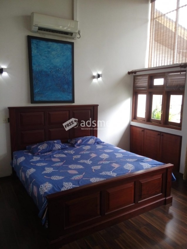 Luxury House for Sale at Nugegoda Mrihana Rd, Embuldeniya