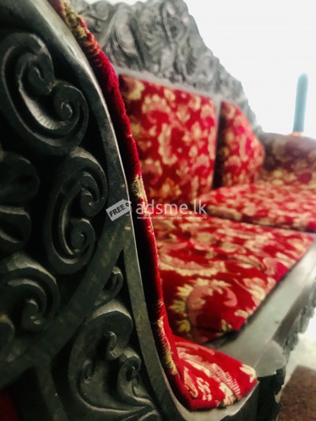 Black-Wood Couch (Kaluwara kavichchiya)