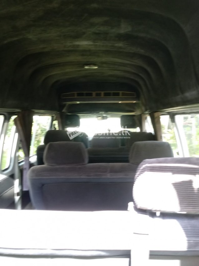 Toyota Dolphin High Roof LH123 1998