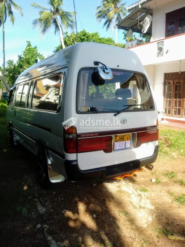 Toyota Dolphin High Roof LH123 1998