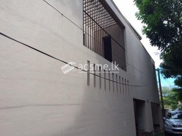 මොරටුවෙන් වටිනා නවීන නිවසක් විකිණීමට