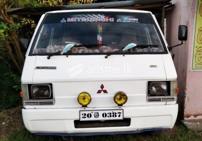 Mitsubishi L300 1982