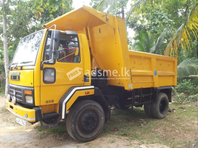 Ashok Leyland  Cargo Tipper 2017