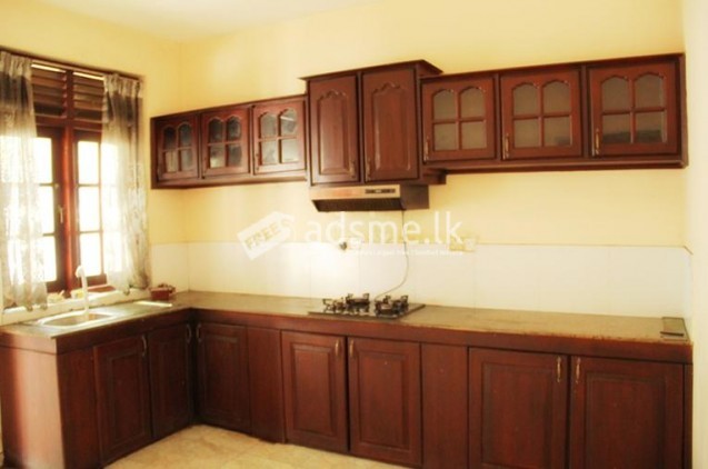 Valuable house for sale in kurunegala city