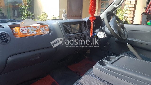 Nissan Caravan E25 2004