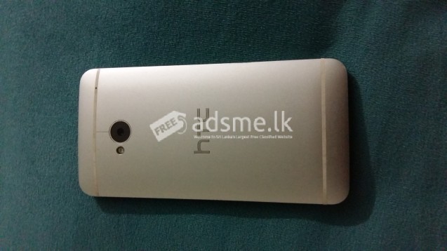 HTC One M7  (Used)