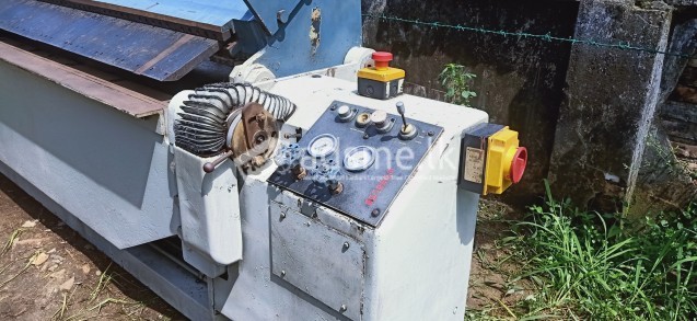 Bending machine