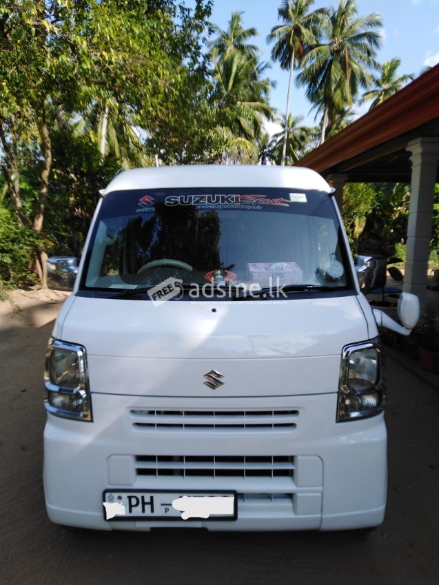 Suzuki Every 2013