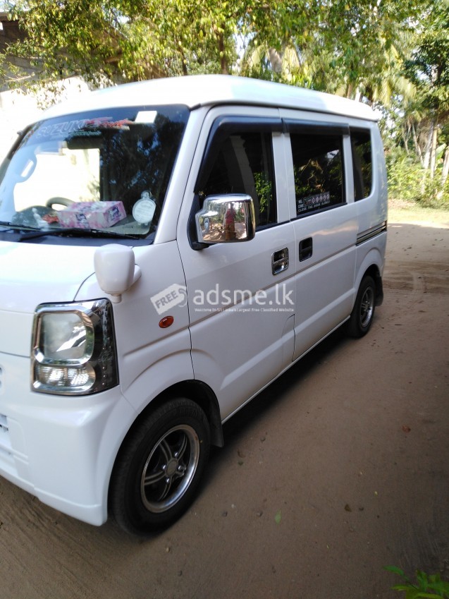 Suzuki Every 2013