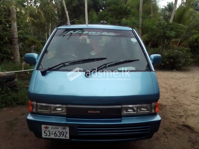 Nissan Largo 1989