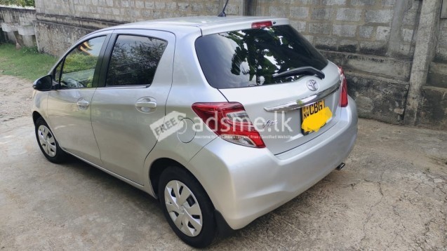 Toyota Vitz 2015 (Used)