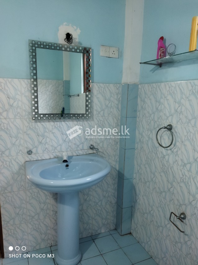 Room for rent for a girl in nugegoda