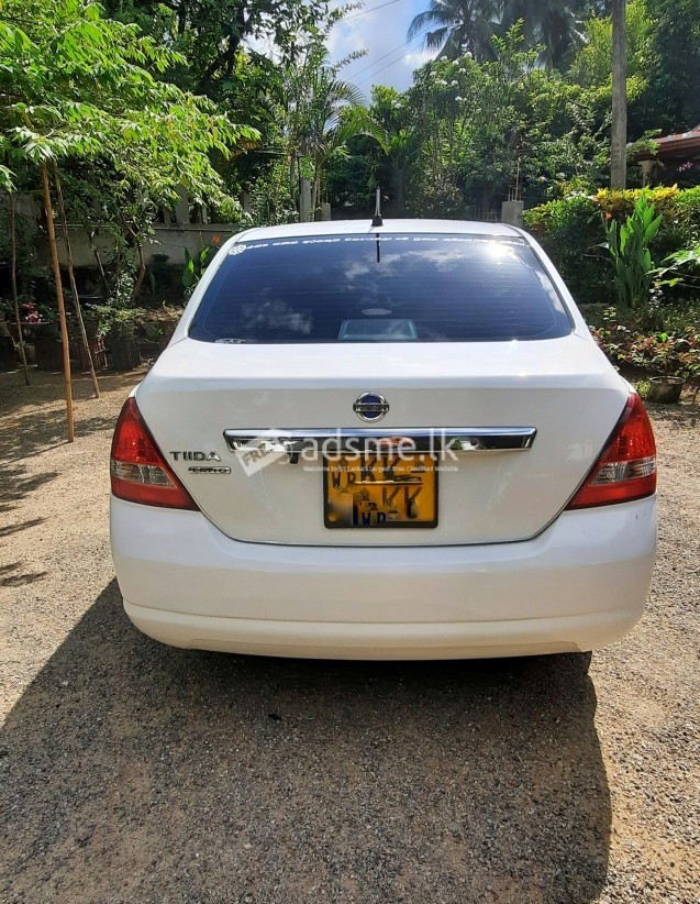 Nissan Tiida 2008 (Used)