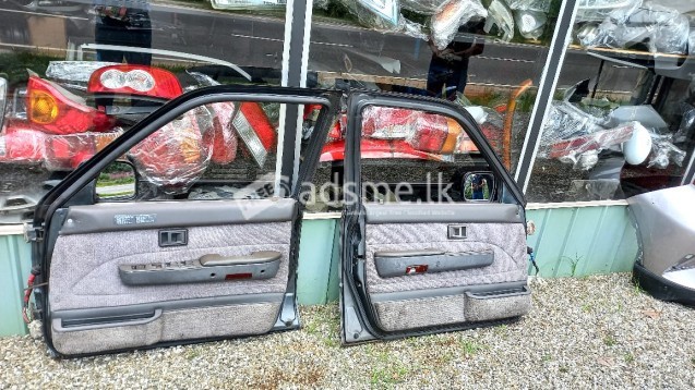 Toyota Hilux 106/107 Doors