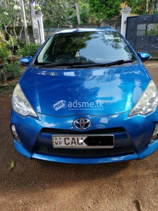 Toyota Aqua 2012 (Used)