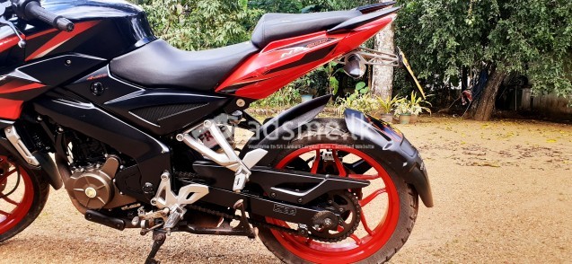 Bajaj Pulsar NS200 2016 (Used)