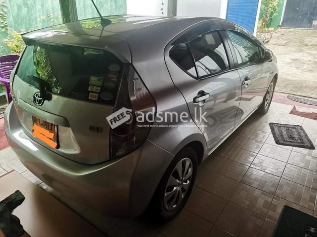 Toyota Aqua 2015 (Used)