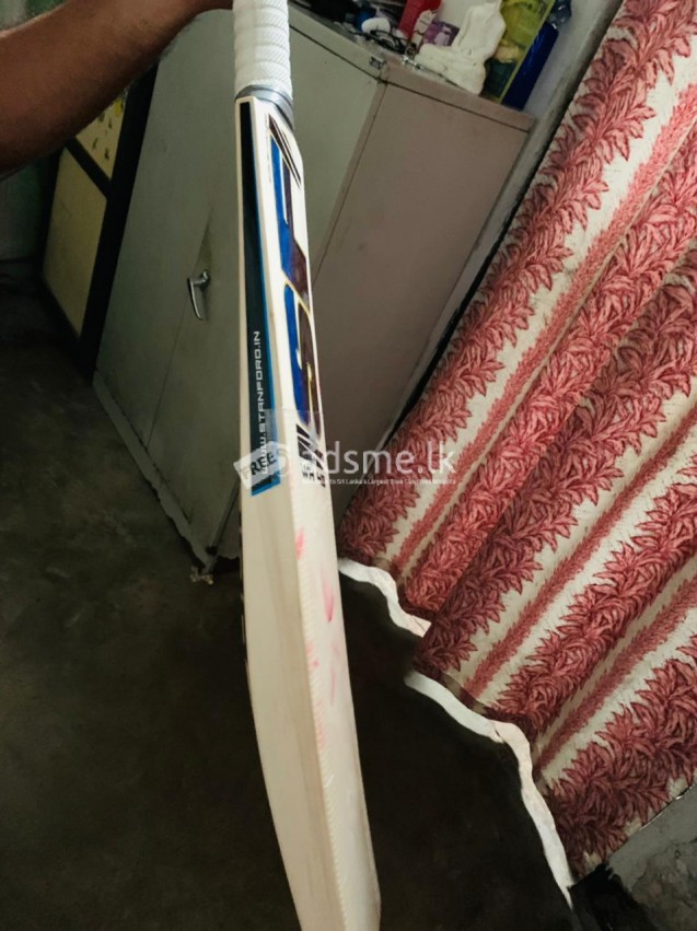 SF Cricket bat for sale