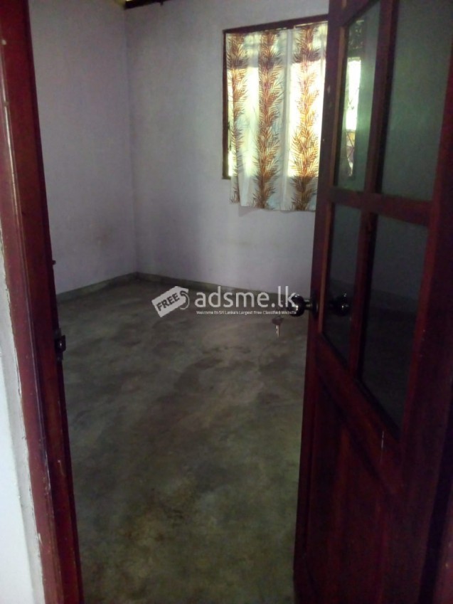 Boading Room for female Ampitiya , Kandy