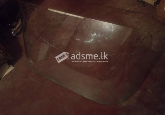 Windscreen (cracked) for sale