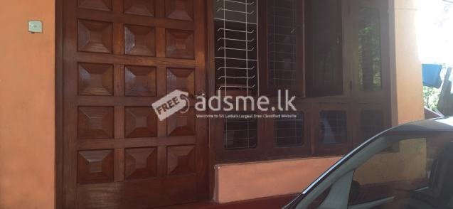 Two story house for sale in Nawala Koswathta