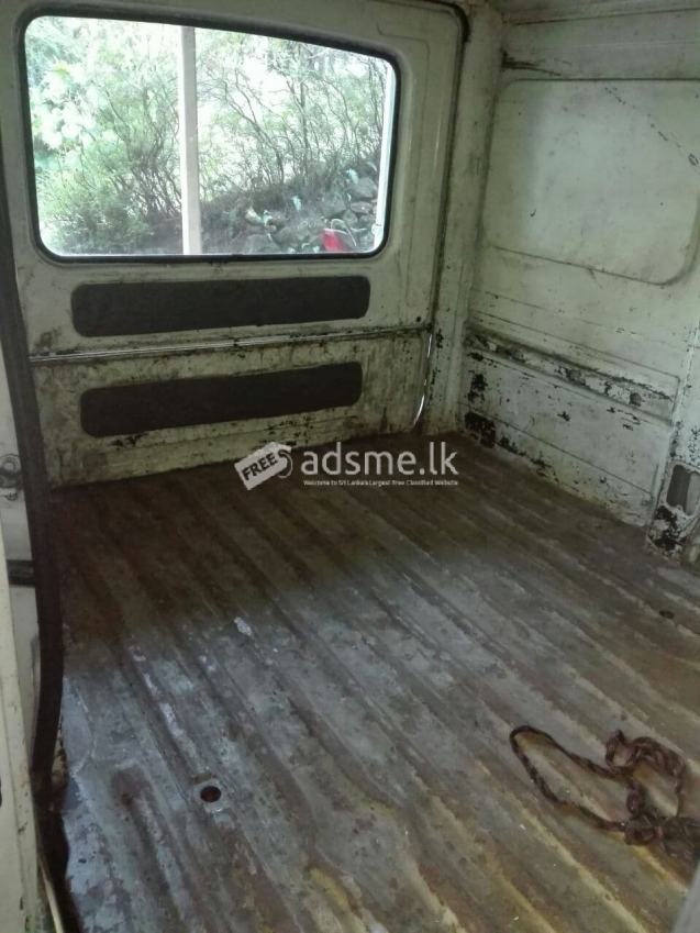 Mitsubishi mini cab 2000