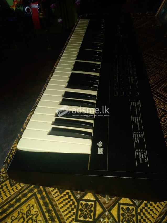 Roland JV-30 keybord
