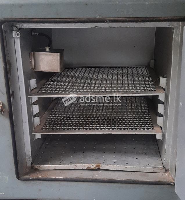 Oven