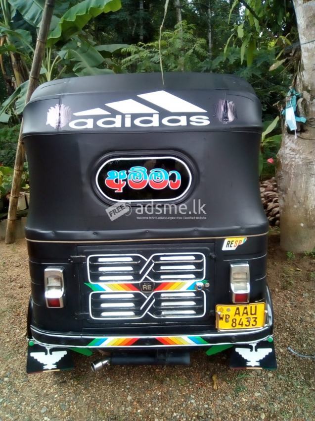 Bajaj 4 stork Wheeler