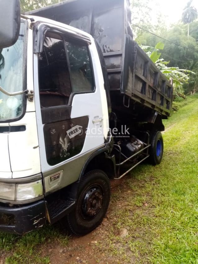 Hino Tipper 1997