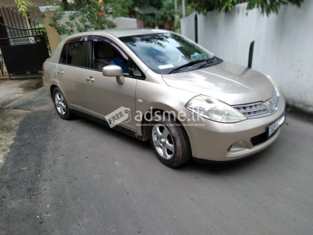 Nissan Tiida 2010 (Used)
