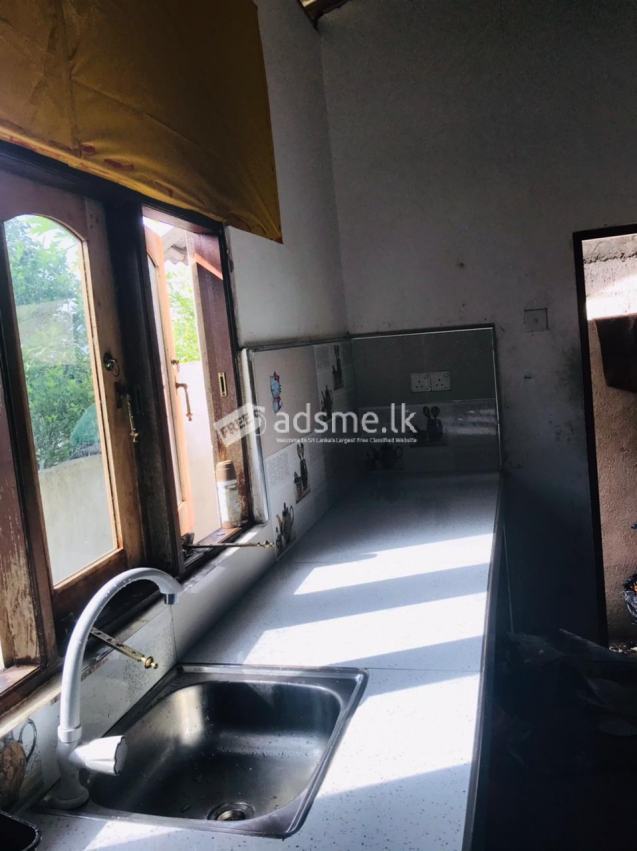Small House for sale, Pannipitiya