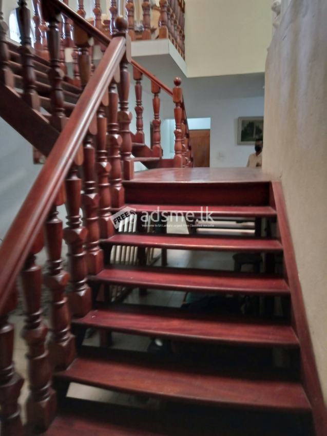 House for sale in Dehiwala