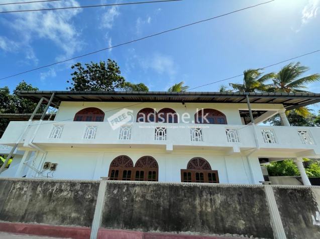 6 Bedrooms 2 Story house for sale in Ganemulla
