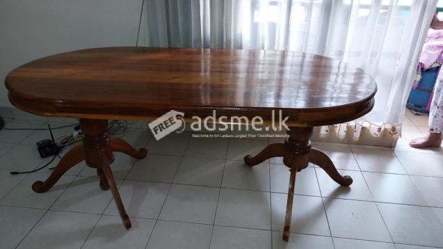 තේක්ක ලී බඩු විකිණීමට