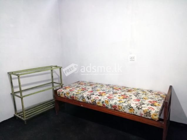 Boarding House / Rooms Rent in Moratuwa