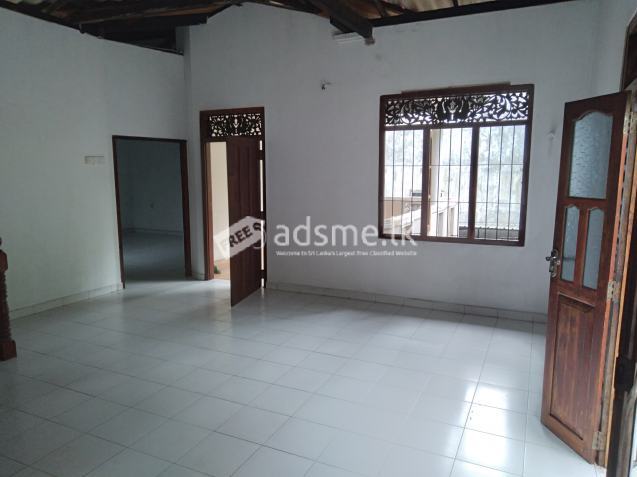 Fully tiled upstairs for rent - Biyagama