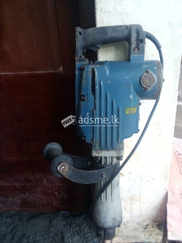 ඩොන්චෙන් බ්‍රේකර්.