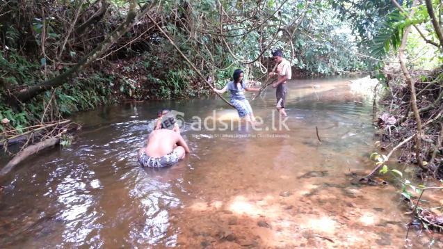15 perches land with a pure stream