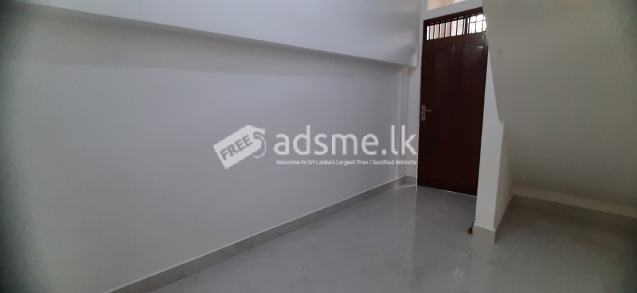 Renting a house for a couple  in Rajagiriya