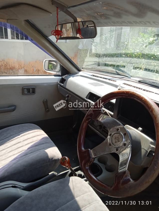Nissan Other Model 1986 (Used)