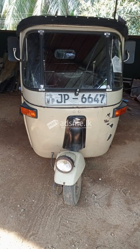 Bajaj 4 Stock Three-wheeler