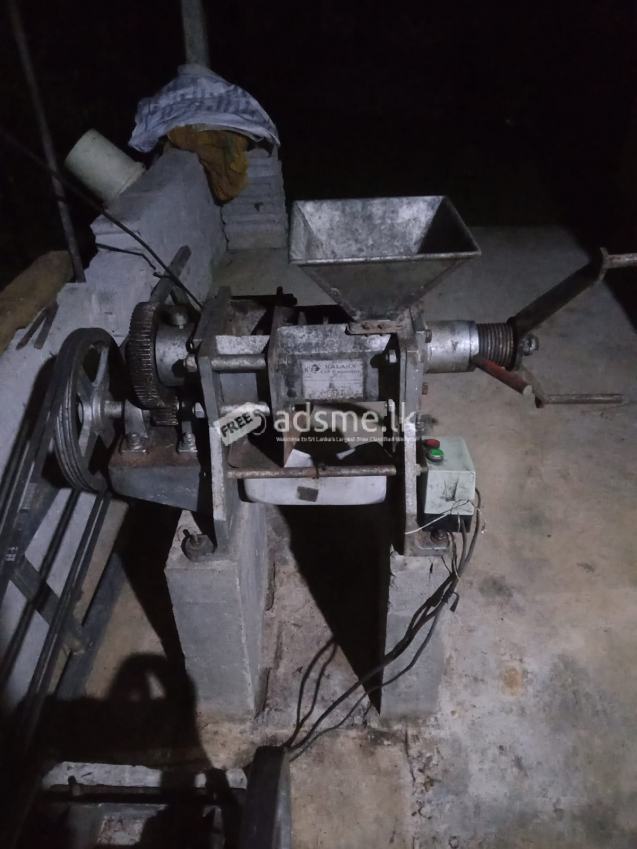 Coconut Oil Mill Machine