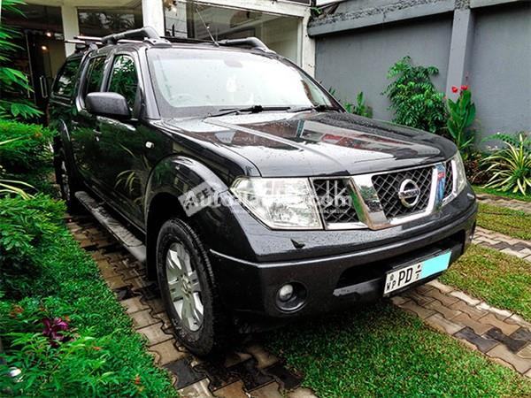 NISSAN NAVARA DOUBLE CAB FOR RENT